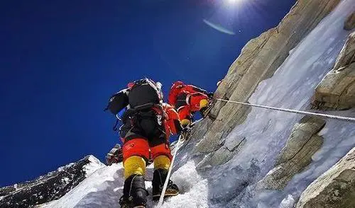 2020年珠峰测量队登上了珠峰!还有谁亲眼看到过珠峰呢?