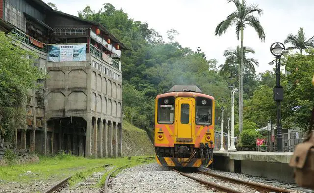 带孩子游玩弯弯有哪些攻略？