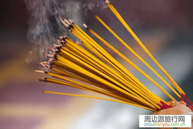 杭州所有寺庙景点不开放，别的城市呢？张家界景点关闭了吗？