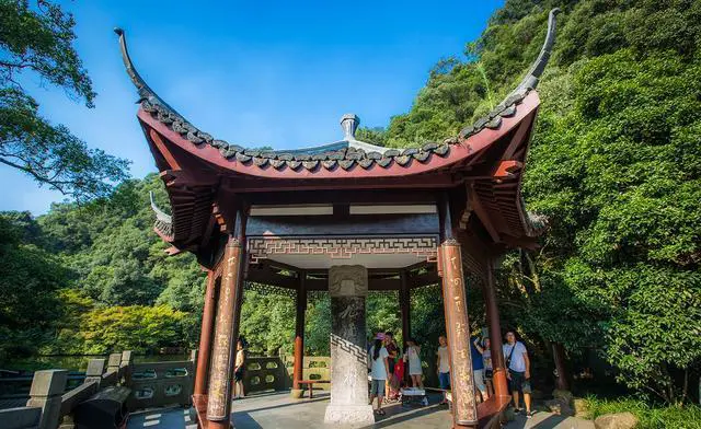 暑假带孩子去杭州，有什么地方推荐？