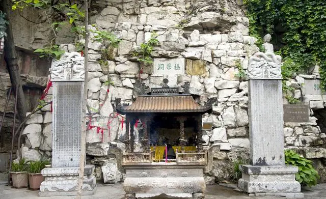 济南千佛山好玩吗？