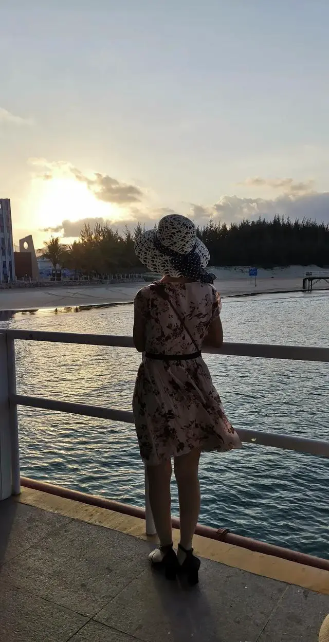 按照现在国内情况，十月份国内旅游能正常进行吗？