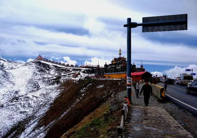 去西藏自驾游,什么时间去好?应该注意什么?