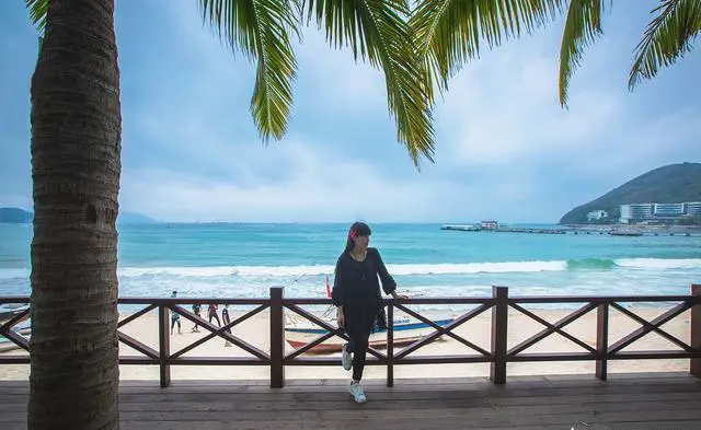 一个人去三亚过冬一个星期需要花多少钱?