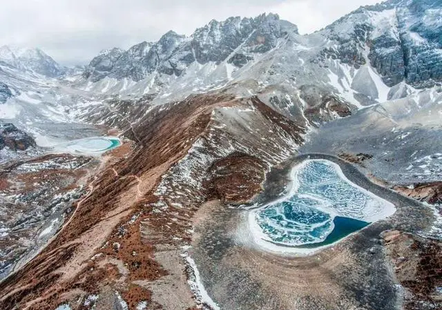 谁可以给我讲讲稻城亚丁怎么样,建议啥的?