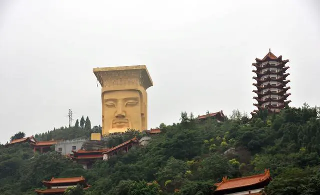 长江三峡有哪些景点？