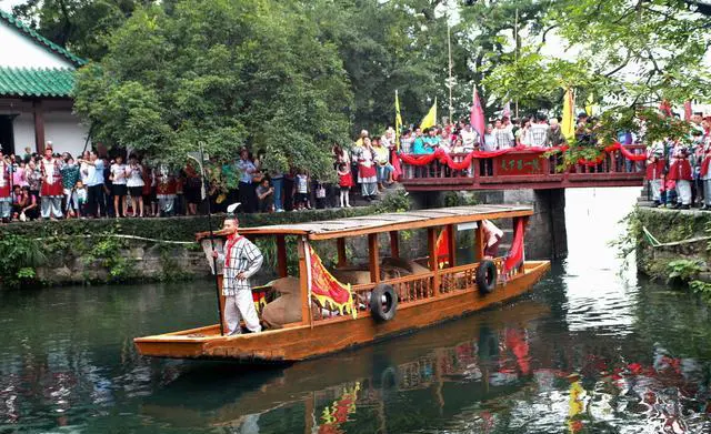 灵渠在桂林哪个县?桂林灵渠什么时候建造的