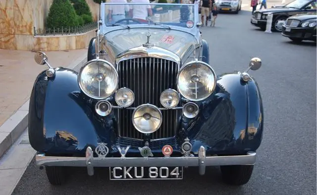 去哪个国家旅游安全又好玩？