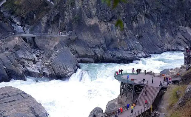 云南香格里拉什么时候去适合?