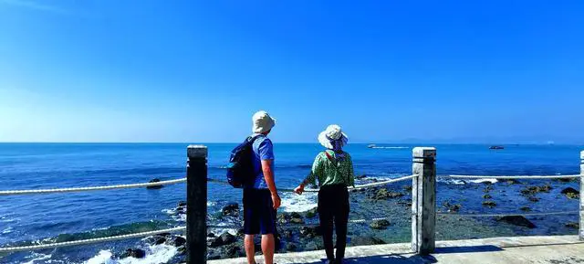 夫妻俩一起去旅行是一种什么体验？