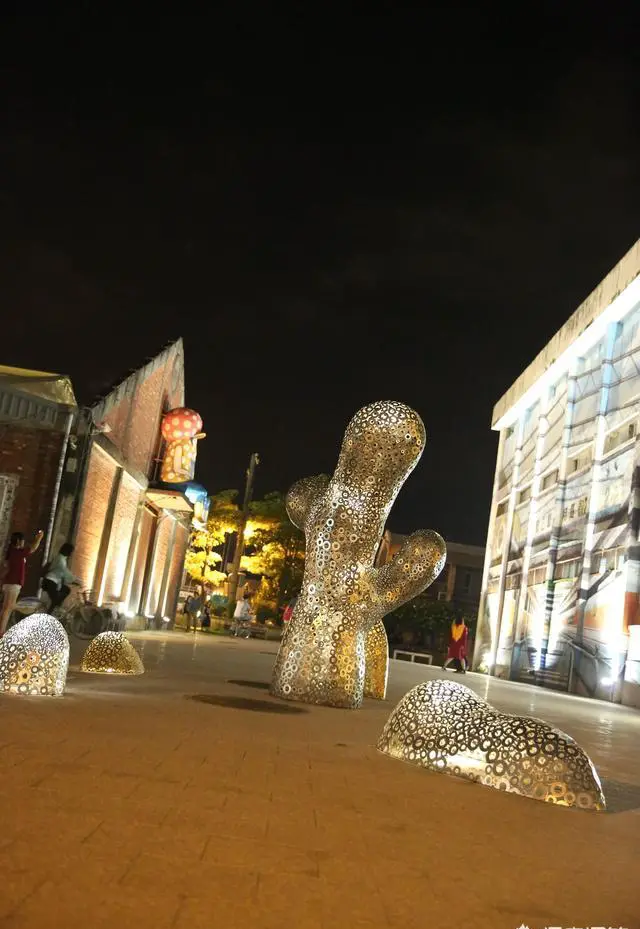 带孩子游玩弯弯有哪些攻略？