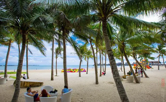 老两口穷游海南，有哪些好的建议参考？