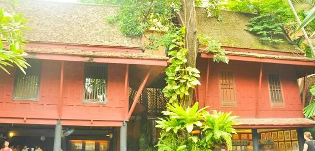 曼谷有什么地方可以推荐去玩的吗?