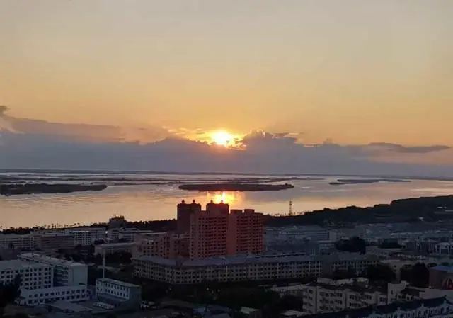 今年旅游企业压力太大怎么发展?