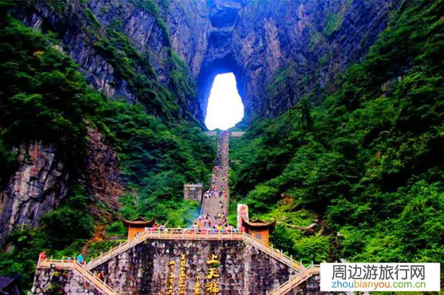 为什么翼装飞行都喜欢去张家界？