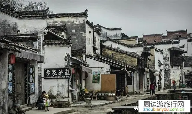 请问五一一家三口去江西婺源玩五天，如何安排？