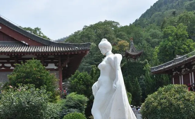 西安温泉哪里好而且便宜？