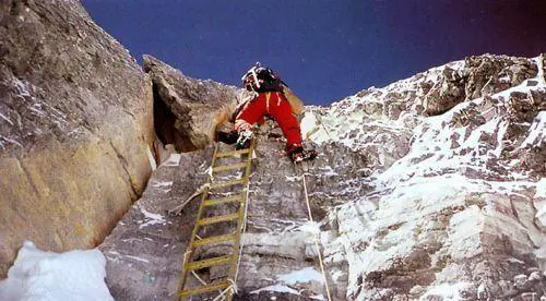 2020年珠峰测量队登上了珠峰!还有谁亲眼看到过珠峰呢?