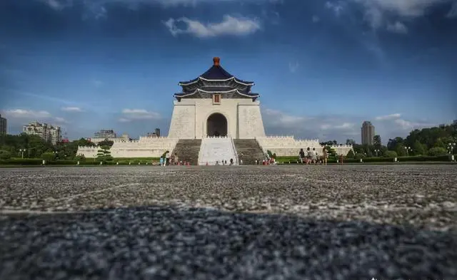 弯弯环岛自由行有什么旅游攻略吗？