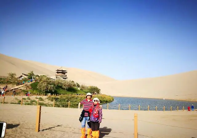 口罩过后,你会带父母一起出去旅游吗?想去哪里?