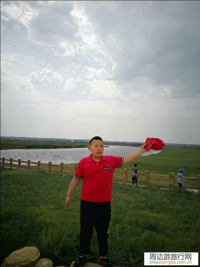 呼伦贝尔有哪些适合四五十人的多人团的旅游路线或方案？