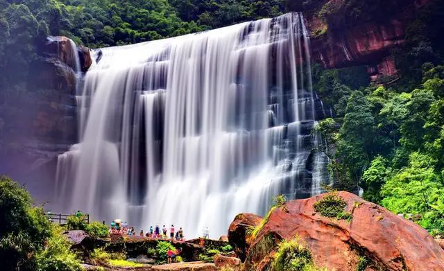 去贵州旅游什么季节去最合适?