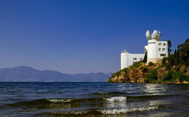 9天从贵阳自驾云南普者黑及周边游玩,线路怎么安排,谢谢?