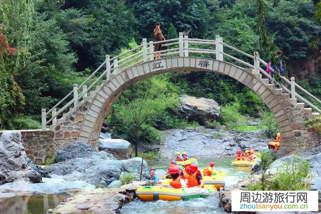 能否说出一个你去过的最适合摄影的地方，方便的话分享几张照片？