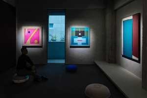 高雄金馬賓館七周年特展《吟遊時空》：93歲霍剛與韓國權純益，一場跨世代的抽象藝術對話