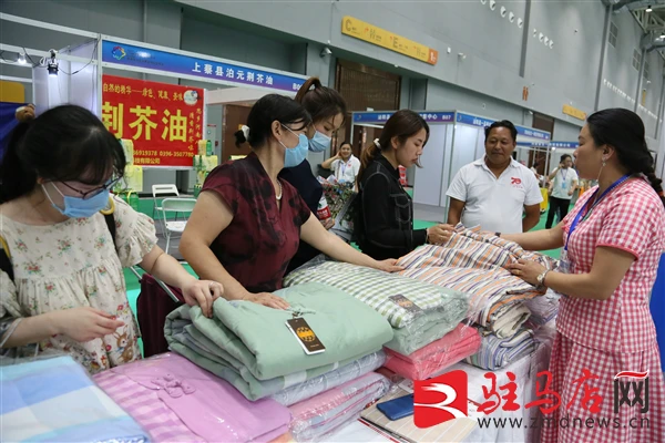 01@DTAA{XO`X3Q1KE{`%[}Q