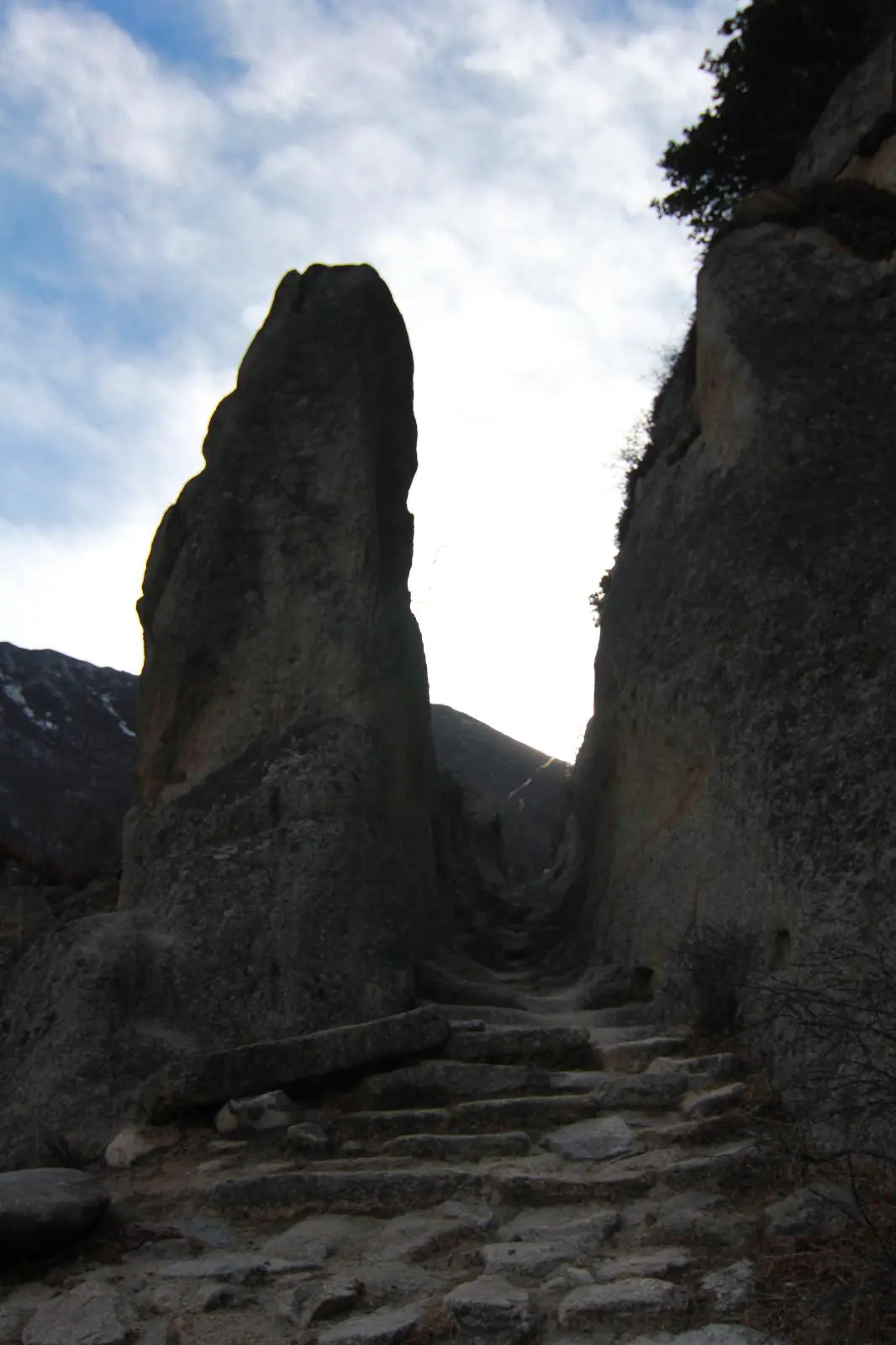 藏蕃古道“鹦哥嘴”.JPG 藏蕃古道“鹦哥嘴”.JPG