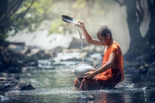 桂林逍遥湖旅游景点介绍作文，桂林大圩逍遥湖玻璃桥